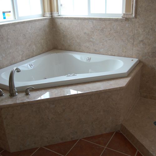 Tub Enclosure
